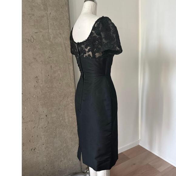 Vintage 1950’s Lace Cocktail Dress Size 0 - Picture 3 of 8